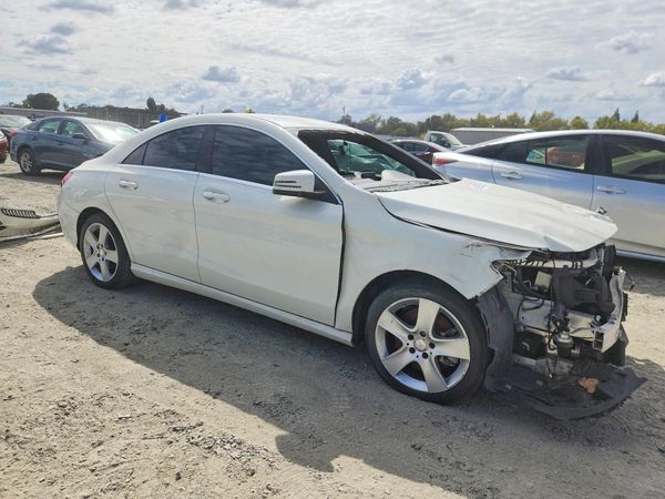2015 MERCEDES-BENZ CLA-CLASS CLA250 — Passenger 3/4