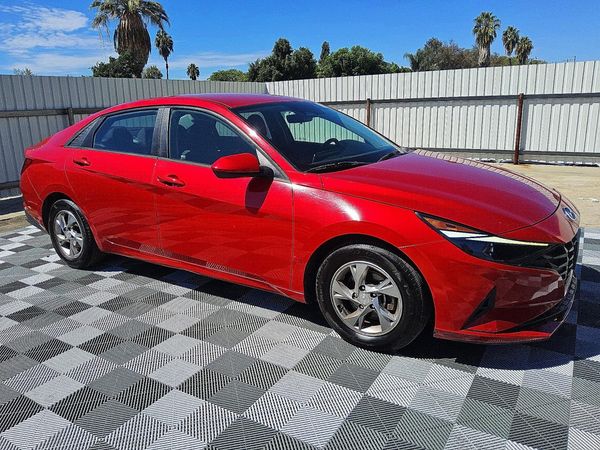 2021 HYUNDAI ELANTRA SE — Passenger 3/4
