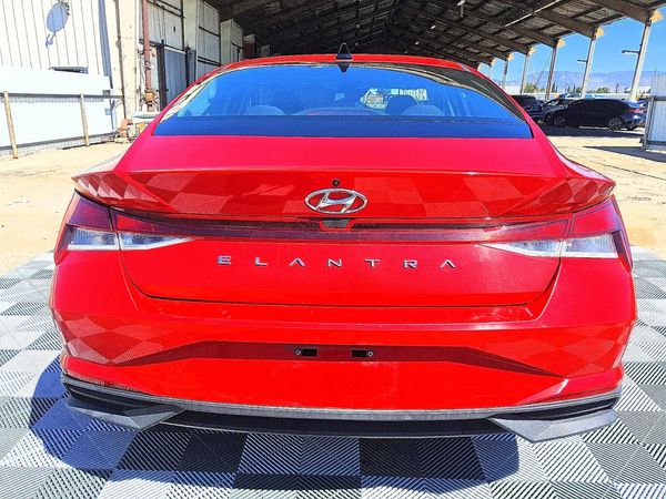 2021 HYUNDAI ELANTRA SE — DIRR