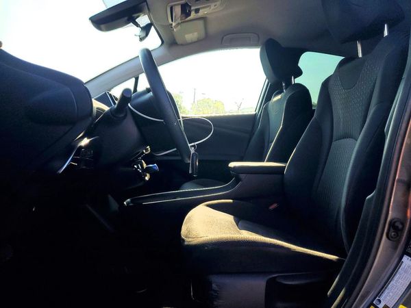 2017 TOYOTA PRIUS One/Two — DENT