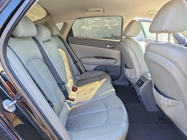 2016 KIA OPTIMA