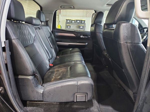 2016 TOYOTA TUNDRA