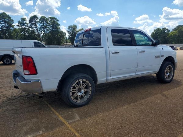 2013 RAM 1500 SLT