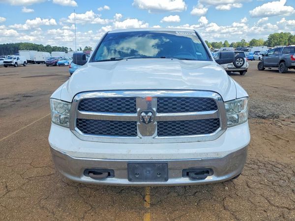 2013 RAM 1500 SLT