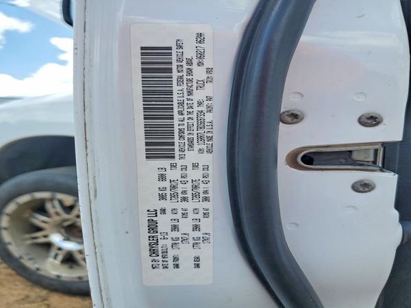 2013 RAM 1500 SLT