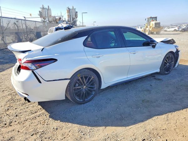 2022 TOYOTA CAMRY