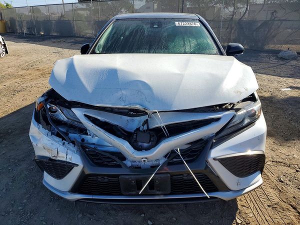 2022 TOYOTA CAMRY