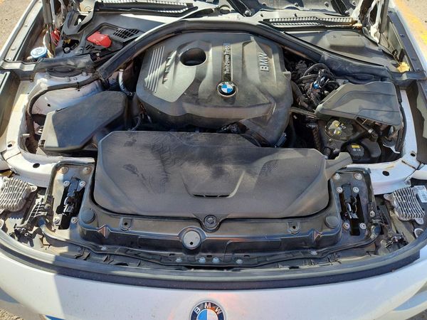 2018 BMW 3 SERIES xDrive GT — Engine bay
