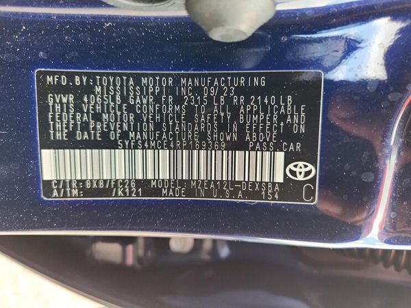 2024 TOYOTA COROLLA