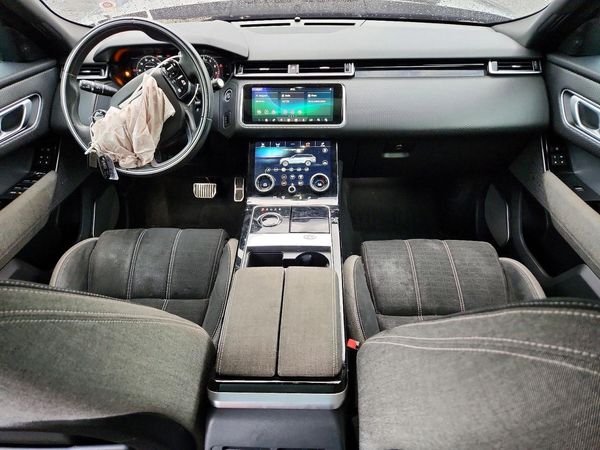 2019 LAND ROVER RANGE ROVER VELAR R-Dynamic SE