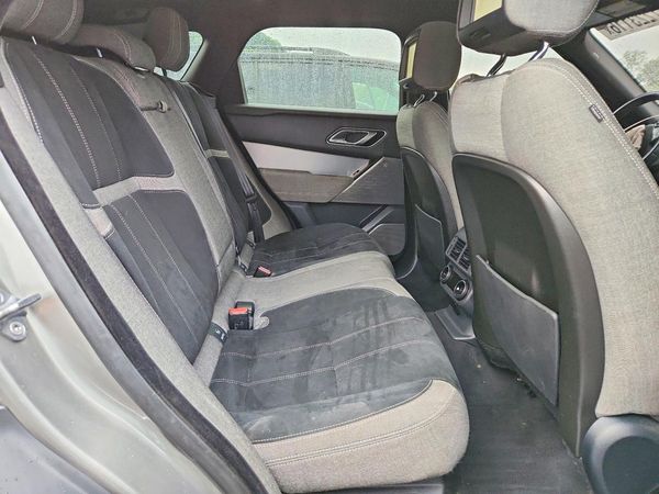 2019 LAND ROVER RANGE ROVER VELAR R-Dynamic SE