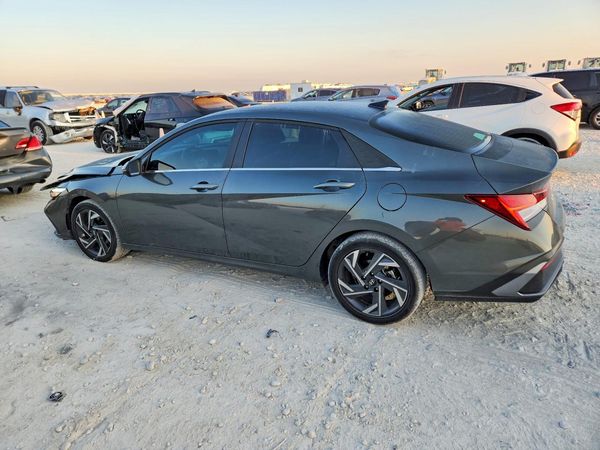 2025 HYUNDAI ELANTRA