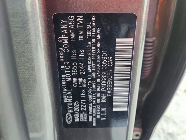 2025 HYUNDAI ELANTRA