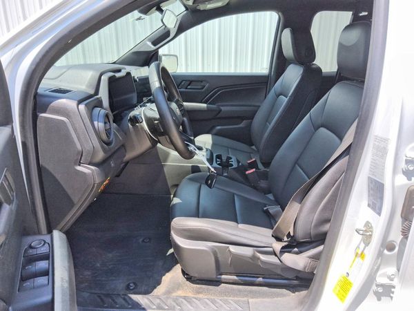 2023 CHEVROLET COLORADO Work Truck