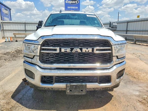 2023 RAM 2500