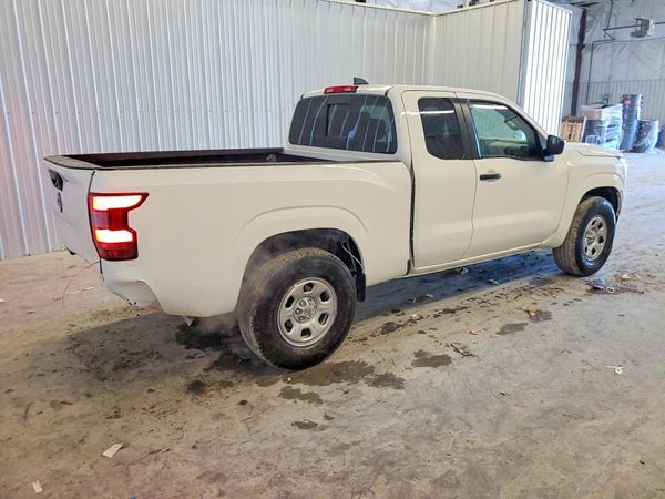 2025 NISSAN FRONTIER