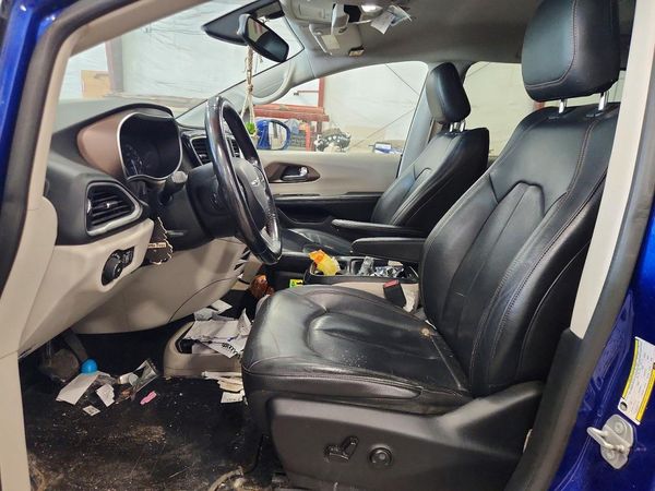 2019 CHRYSLER PACIFICA