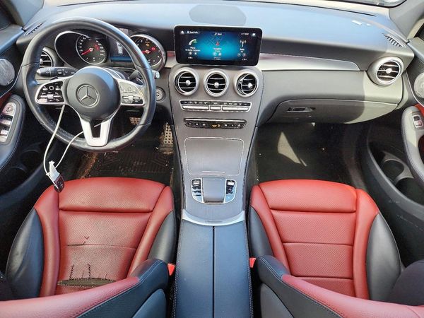 2021 MERCEDES-BENZ GLC
