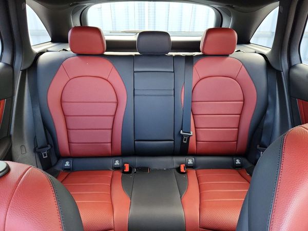 2021 MERCEDES-BENZ GLC