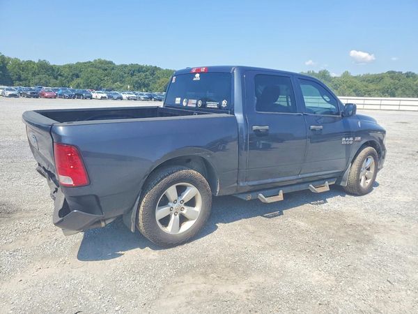 2014 RAM 1500 ST