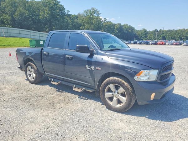 2014 RAM 1500 ST
