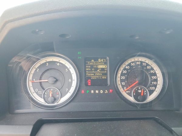 2014 RAM 1500 ST