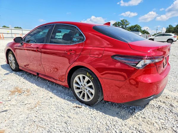 2024 TOYOTA CAMRY