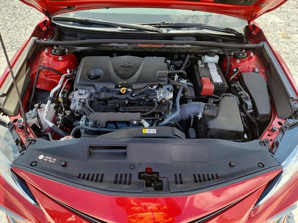 2024 TOYOTA CAMRY