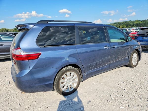 2015 TOYOTA SIENNA