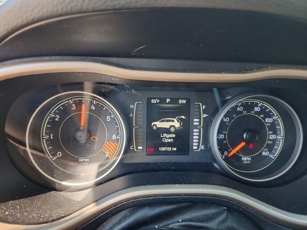 2015 JEEP CHEROKEE Sport