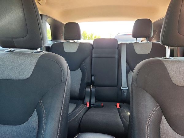 2015 JEEP CHEROKEE Sport