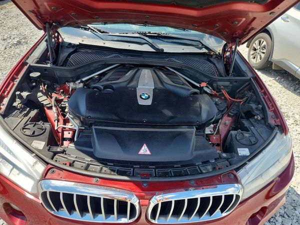 2015 BMW X6 xDrive50i