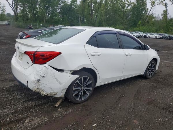 2017 TOYOTA COROLLA