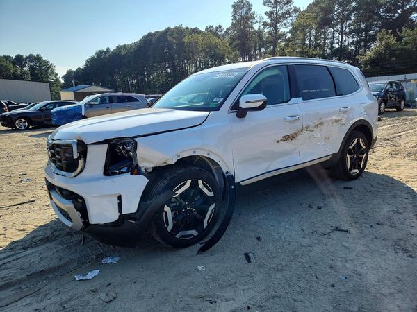 2025 KIA TELLURIDE — DSFA — Front 3/4