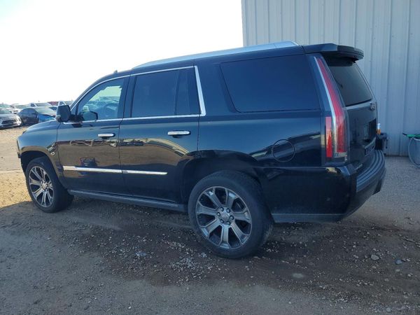 2017 CADILLAC ESCALADE
