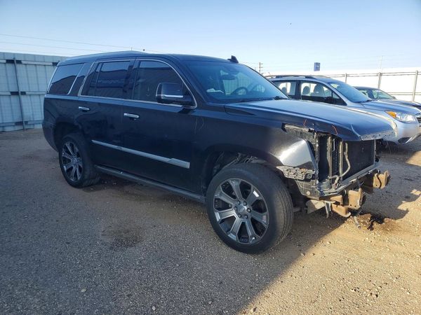 2017 CADILLAC ESCALADE