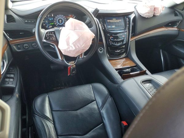 2017 CADILLAC ESCALADE