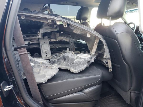 2017 CADILLAC ESCALADE