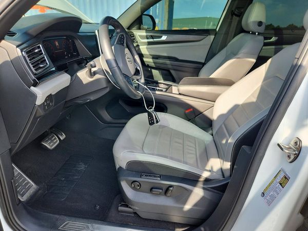 2024 VOLKSWAGEN ATLAS CROSS SPORT