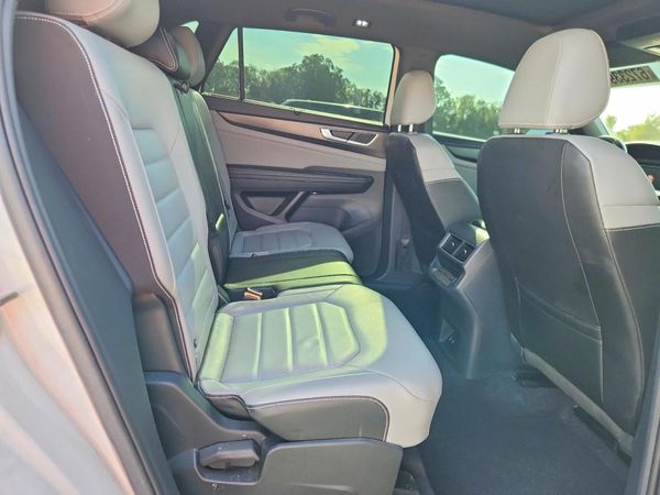 2024 VOLKSWAGEN ATLAS CROSS SPORT