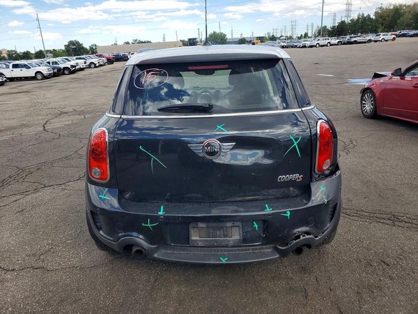 2013 MINI COOPER