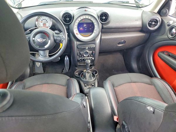 2013 MINI COOPER