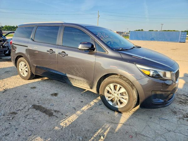 2017 KIA SEDONA LX