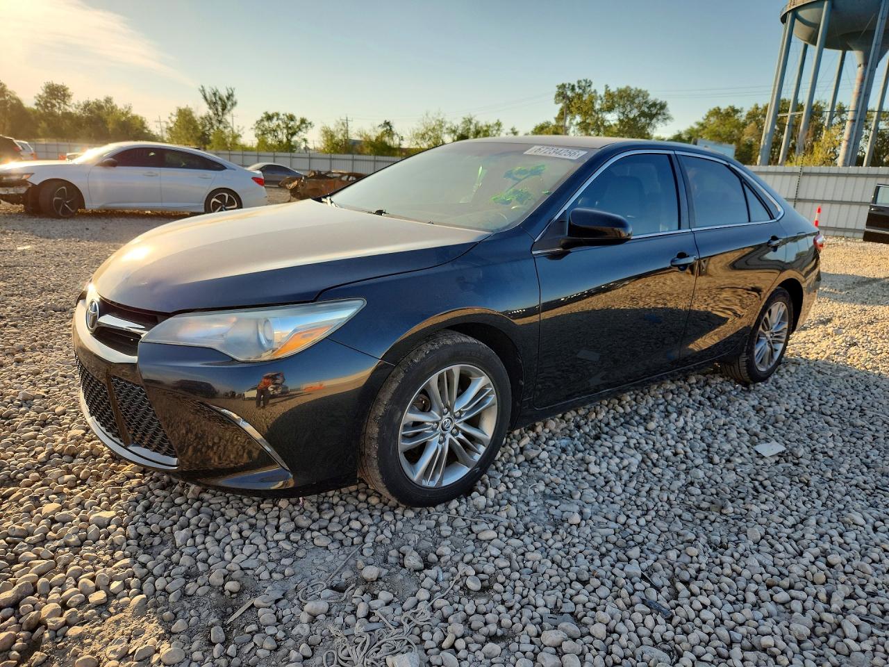 2015 TOYOTA CAMRY