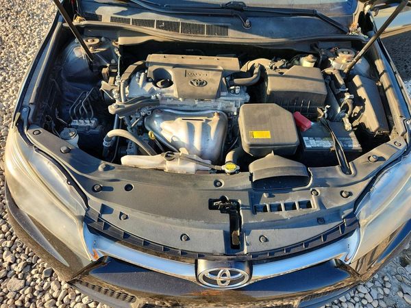 2015 TOYOTA CAMRY