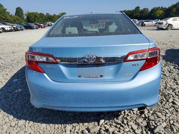 2013 TOYOTA CAMRY