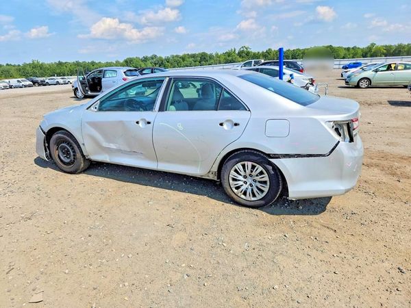 2013 TOYOTA CAMRY