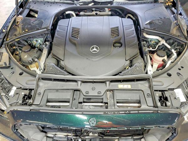 2022 MERCEDES-BENZ S S580 4MATIC — Engine bay
