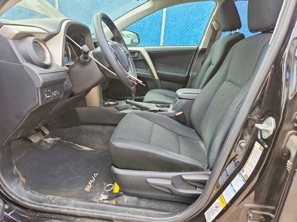 2015 TOYOTA RAV4 LE (X Grade)