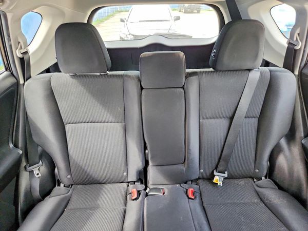 2015 TOYOTA RAV4 LE (X Grade)